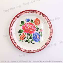 ถาดกลมเมลามิน T9002-13.75 ขนาด 13.75 นิ้ว โกลด์เด้น ฮอร์ส