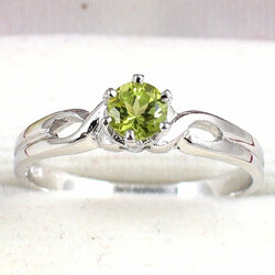 แหวนเงินแท้ราคาถูกชุบทองคำขาว เพอริดอทแท้ 0.35 กะรัต งานประณีตสวยงาม สั่งผลิตค่ะ