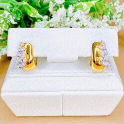 ต่างหูห่วงเพชรคู่ใหญ่ ทองหนา ตัวเรือนทอง ด้านหลังฉลุลาย เพชรสวย เป็นประกาย