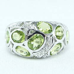 แหวนเงินแท้ราคาถูกชุบทองคำขาว เพอริดอทแท้ 4.0 กะรัต งานประณีตสวยงาม สั่งผลิตค่ะ