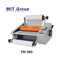 เครื่องเคลือบฟิล์มลามิเนต / เคลือบยูวี รุ่น FM380