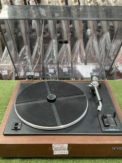 เครื่องเล่นแผ่นเสียง TRIO : KP-3021