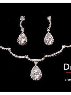 รหัส TR012 : เครื่องประดับออกงาน พร้อมส่ง