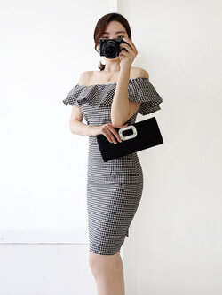 สินค้าพรีออเดอร์ ชุดเดรสแฟชั่นสไตล์เรียบหรู 4ไซส รหัส PO-Dress-022