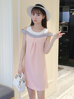 ชุดเดรสแฟชั่นแขนกุด ดีไซน์เก๋แต่งคาดผ้าช่วงหัวไหล่สองข้าง-สีชมพู