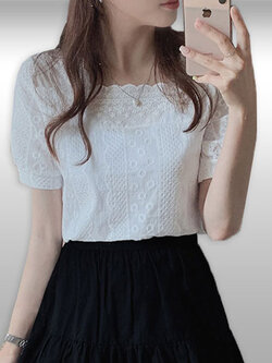 เสื้อแฟชั่นสีขาวแต่งลายปักสวยหวาน รหัส 2413