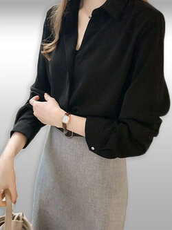 เสื้อเชิ๊ตแฟชั่นสีดำคอปกสวยหวานใส่ทำงานได้คะ มี 5ไซส