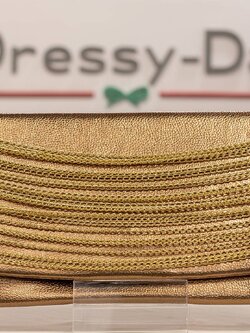 กระเป๋าออกงาน TE045: กระเป๋าออกงานพร้อมส่ง สีทอง ใบใหญ่ สวยเรียบหรู ประดับโซ่ ราคาถูกกว่าห้าง ถือออกงาน หรือ สะพายออกงาน สวยเหมือนดารา