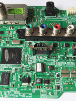 เมนบอร์ด UA32EH4000CR BN94-06847J