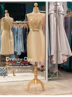 รหัส ชุดราตรี :PFS028 ชุดแซกผ้าลูกไม้งานสวยตกแต่งลูกไม้กริตเตอร์ ชุดราตรีสั้นหรูสีทอง สวย สง่า ดูดีแบบเจ้าหญิง ใส่เป็นชุดไปงานแต่งงาน งานกาล่าดินเนอร์ งานเลี้ยง งานพรอม งานรับกระบี่