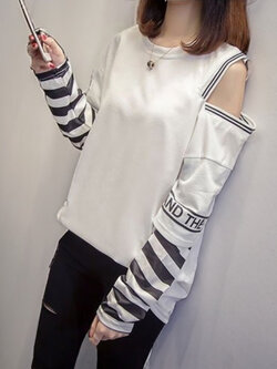 เสื้อแฟชั่นคอกลมแต่งผ่าเปิดไหล่ข้างซ้ายต่อแขนยาวสไตล์สาวเท่ห์จ้า มี 3 สี รหัส 1968