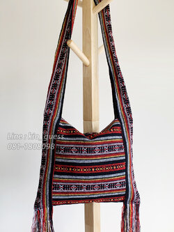 Size M ขายย่าม ย่าม ย่ามกะเหรี่ยง ย่ามชาวเขา กระเป๋าผ้านากา ขายย่ามกระเหรี่ยงทอมือ กระเป๋าฮิปปี้ กระเป๋าโบฮีเมียน กระเป๋าแนวๆ กระเป๋าแนวเซอร์ๆ ย่ามราคาถูก
