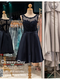 รหัส ชุดราตรี :PF083 ชุดราตรีสั้นประดับเลื่อม เดรสออกงาน ชุดไปงานแต่งงาน ชุดแซก สีน้ำเงิน แขนกุด ซีทรู ผ้าไหมสุดหรู เหมาะสำหรับงานแต่งงาน งานกลางคืน กาล่าดินเนอร์