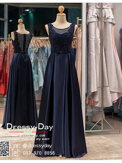 รหัส ชุดราตรีคนอ้วน : PFL030 ชุดราตรียาวสีน้าเงินตกแต่งลูกไม้และกริตเตอร์อย่างสวยงาม ชุดไปงานแต่งผ้าซาติน ชุดแซกซีทรูช่วงหน้าอกและด้านหลังพร้อมส่ง ใส่เป็นชุดเดรสออกงานสวยมากๆ ค่ะ