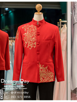 รหัส เสื้อจีนชาย : KPM001 เสื้อจีนชาย พร้อมส่ง ปักดิ้นทอง เท่ห์มากๆ เนื้อผ้าพรีเมี่ยม คัตติ้งเนี๊ยบ เหมาะสำหรับใส่ในพิธียกน้ำชา ถ่ายพรีเวดดิ้ง หรือสำหรับญาติเจ้าภาพ