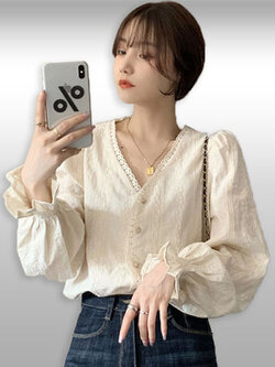 เสื้อแฟชั่นลายฉลุสวยหวานสวยหวาน รหัส 2389