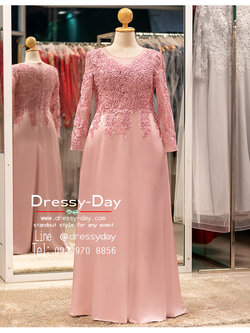 รหัส ชุดเจ้าภาพ : PFL211 ชุดแม่เจ้าสาวอ้วน ไม่แก่ ชุดแม่เจ้าบ่าวอวบ วัยรุ่น สวยเรียบหรู ทันสมัย กับตอนกลางคืน เช้า กลางวัน