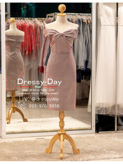 รหัส ชุดราตรีสั้น :PFS104 ชุดราตรีสั้น พร้อมส่ง ผ้ากริตเตอร์ เปิดไหล่ สวย หวาน หรู เซ็กซี่นิดๆ ใส่แล้วเก็บหุ่น คนอ้วนก็ใส่สวยค่ะ