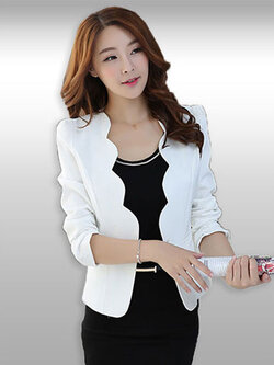 เสื้อสูทผู้หญิงแฟชั่นสีขาวปกหยักแบบเรียบหรู มี 5ไซส รหัส2064