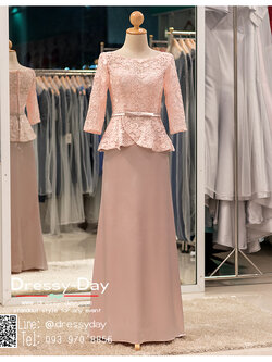 รหัส ชุดราตรี : PFL060 ชุดราตรียาวมีแขนตกแต่งด้วยลูกไม้งานสวย ชุดไปงานแต่งสีชมพพู เรียบหรู เหมาะสำหรับงานแต่งงาน งานกลางคืน กาล่าดินเนอร์ ชุดออกงาน