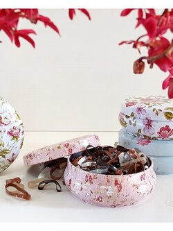 Candy Tin Box กล่องเก็บของ ลายดอกไม้ งานสังกะสี