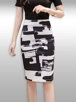 กระโปรงแฟชั่นลายสวยเก๋ มี3ไซส รหัส2142