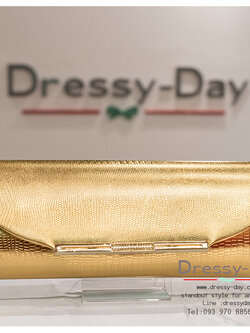 กระเป๋าออกงาน TE028: กระเป๋าออกงานพร้อมส่ง สีทอง สวยแบบเรียบหรู ราคาถูกกว่าห้าง ถือออกงาน หรือ สะพายออกงาน สวย หรู ดูดีมากค่ะ