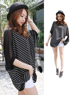 เสื้อยืดแฟชั่นเกาหลี ทรงปีกค้างคาวลายริ้ว แขนเสื้อชีฟอง รหัส 1073-สีดำ