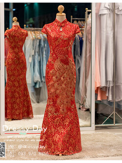 รหัส ชุดกี่เพ้ายาว : KPL049 ชุดกี่เพ้าประยุกต์ราคาถูกลายนกยูง ชุดกี่เพ้าสวยๆ สีแดง งานปักเลื่อมมือ สวยๆ ทรงเข้ารูป ใส่เป็นชุดกี่เพ้าแต่งงานก็สวยคะ