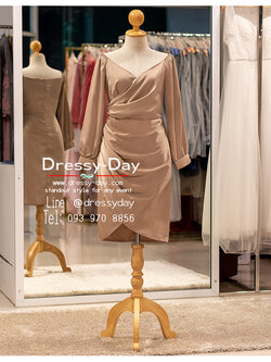 รหัส ชุดไปงานแต่งงาน : PFS100 ชุดราตรีสั้นพร้อมส่ง ชุดราตรีสั้น เปิดไหล่ สวย เรียบ หรูแบบทันสมัย คนอวบอ้วนใส่สวย PFS100