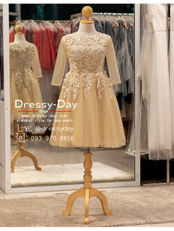 รหัส ชุดราตรีสั้น :BB074A มีชุดราตรีสวย สีครีม มีแขน เหมาะใส่งานหมั้น งานเช้า หรู พร้อมส่ง