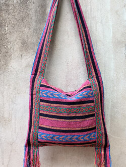 Size L กระเป๋าย่าม ขายย่าม ย่าม ย่ามสะพายข้าง ย่ามกะเหรี่ยง ย่ามชาวเขา กระเป๋าผ้านากา กระเป๋าสะพายข้าง กระเป๋าพาดตัว กระเป๋ามีซิป กระเป๋าฮิปปี้ กระเป๋าแนวๆ กระเป๋าแนวเซอร์ๆ ย่ามราคาถูก