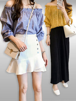 เสื้อแฟชั่นลายจุดไหล่แต่งยางยืดมี 2สี รหัส2053