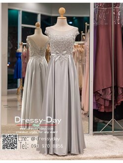รหัส ชุดราตรี : PF148 ชุดราตรียาวสีเทา แขนล้ำ ผ้าลูกไม้ซีทรูหน้าหลัง กระโปรงผ้าเครปซาติน สวยแบบเจ้าหญิง ดูดีแบบนางฟ้า ใส่ออกงาน ไปงานแต่งงาน งานเลี้ยง งานประกวด งานรับรางวัล งานกาล่าดินเนอร์ งานพรอม งานบายเนียร์ งานเดินพรหมแดง ปังมาก