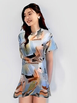 ชุดเดรสแฟชั่นคอกลมแขนสั้นแต่งลายสวยน่ารักรหัส 1947