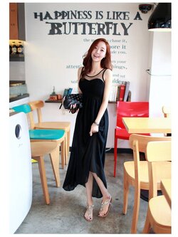 แม็กซี่เดรส เดรสยาวผ้าชีฟองสีดำอกซีทรูเว้าหลัง Black Elliot Maxi Dress