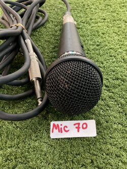 ไมโครโฟน DYNAMIC MICROPHONE