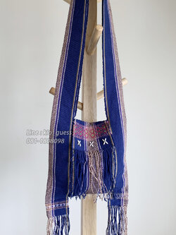 ย่าม S ย่ามชนเผ่า ย่ามปักมือ ย่ามผ้าฝ้าย งานเย็บมือ กระเป๋าย่าม ย่ามผ้าทอมือ กระเป๋าย่ามพื้นเมือง ของฝากภาคเหนือ ย่ามกะเหรี่ยง ราคาถูก ลดราคา กระเป๋าสะพายข้าง งานแฮนด์เมด กระเป๋าผ้าแนวๆ สะพายข้าง พาดไหล่ ของฝากญาติผู้ใหญ่ ของฝากชาวต่างชาติ ย่ามพระ