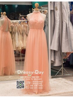 รหัส ชุดราตรียาว :PF032 ชุดราตรียาว คลองคอ สีโอรส โชว์แผ่นหลังเซ็กซีผสมหวาน เหมาะใส่ออกงานแต่งงาน งานเลี้ยง งานกลางคืน งานพรมแดง