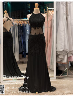 รหัส ชุดราตรี :BB099 ชุดราตรียาวพร้อมส่ง ราตรียาวสีดำ ซีทรูช่วงเอว โชว์แผ่นหลังสวยๆ ใส่แล้วเซ็กซี่ เป๊ะปังสุดๆ