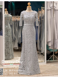 รหัส ชุดราตรียาว :PFL074 ชุดแซก ชุดราตรียาวสกรีนงานเพชรทั้งชุดรูปดอกไม้ ไหล่ปาด ดูดีมีระดับ ราตรียาวสวยหรู ปิดต้นแขน พรางหน้าทอง ใส่แล้วผอม ใส่แล้วเพรียว สวย หรู อลังและปังสุดๆ สวยเก๋เหมาะใส่ออกงานกลางคืน งานแต่งงาน สีเทา แขนยาว คอกรม