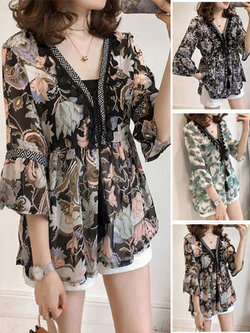 เสื้อแฟชั่นคอวีลายดอกไม้แต่งพู่ แบบสวยหวานน่ารักสไตล์เกาหลีมี 3 สี รหัส 1934