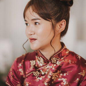 จัดเต็ม!! 7 ทริคเลือกชุดไปงานยกน้ำชา งานแต่งแบบจีน สวยปัง แต่ไม่อลังกว่าเจ้าสาว