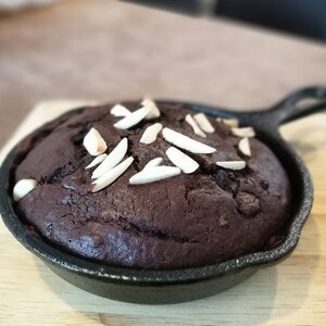 กระทะเหล็กหล่อ ,กระทะเสริฟ