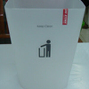 ถังขยะเล็ก,ถังขยะในห้องพัก,ถังขยะในอ๊อฟฟิศ,ตระกร้าขยะแบบใต้โต๊ะทำงาน