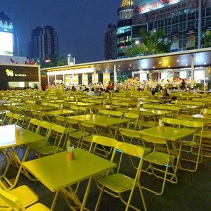 โต๊ะ-เก้าอี้ลานเบียร์