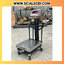 เครื่องชั่งน้ำหนักดิจิตอล IDS709E พิกัด 100kg ค่าละเอียด 1g ยี่ห้อ SDS รุ่น IDS709E แท่นฝาครอบสแตนเลสขนาด 40x50cm. มีล้อเลื่อน และที่กันตก