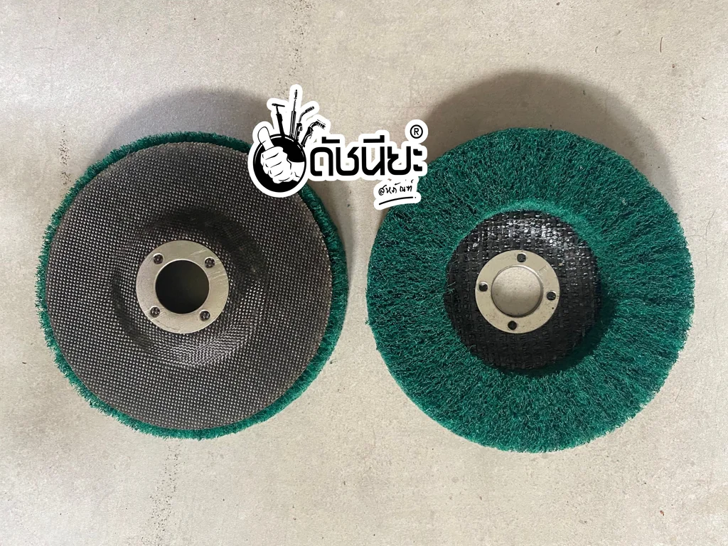 จานขัดใยสังเคราะห์สีเขียว 4นิ้ว มีฝาหลัง NON WOVEN FLAP DISC 100x16MM.GREEN ขัดสนิม ลบรอยเชื่อม ลบครีบ ลบคม ขัดทำความสะอาด ขัดตกแต่งผิว ขัดสร้างลาย