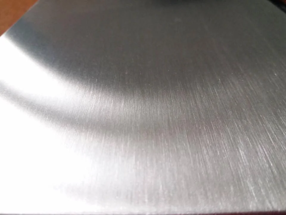 ลูกขัดแฮร์ไลน์ ใยสังเคราะห์สก๊อตไบร์ทล้วนเบอร์#80 PTX ขนาด SIZE 120x100MM. DRAWING WHEEL SOFT MAROON GRIT#80 แกนเหลือง คุณภาพอย่างดีขัดแล้วไม่ดำไม่ไหม้ ใช้ขัดสร้างลายบนพื้นผิว เหล็ก สแตนเลส อลูมิเนียม หิน ไม้และวัสดุอื่นๆ ลูกขัดแฮร์ไลน์ ใยสังเคราะห์สก๊อตไบร์ทล้วนเบอร์#80 PTX ขนาด SIZE 120x100MM. DRAWING WHEEL SOFT MAROON GRIT#80 แกนเหลือง คุณภาพอย่างดีขัดแล้วไม่ดำไม่ไหม้ ใช้ขัดสร้างลายบนพื้นผิว เหล็ก สแตนเลส อลูมิเนียม หิน ไม้และวัสดุอื่นๆ