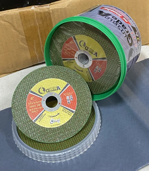 50ใบ สีเขียว ใบตัด4นิ้วบาง1มม.ใย2 ชั้น GREEN CUTTING DISC4" DOUBLE NET 107x1.0x16MM.=50pcs. สำหรับตัดสแตนเลส เหล็ก อลูมิเนียม เหล็กหล่อ อัลลอยสตีล คม ไร้รอยไหม้ รอยตัดไม่เป็นสนิม ใบตัดเหล็ก ดัชนียะ สหภัณฑ์ image 6